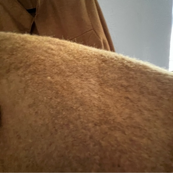 Deans & White Wool Jacket size Large Camel color - Picture 13 of 16